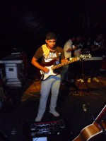 /album/fotos%20da%20banda%20siubl%c3%a7ime%20am%20or/rogerio-guitarrista-jpg/